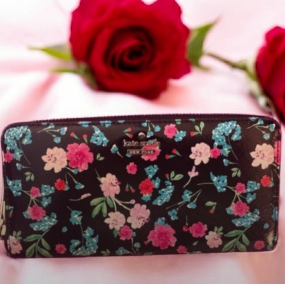 KS-Cameron Street Jardin Lacey Continental Wallet (Floral/Multi) Storybook 🩷 - Picture 4 of 4